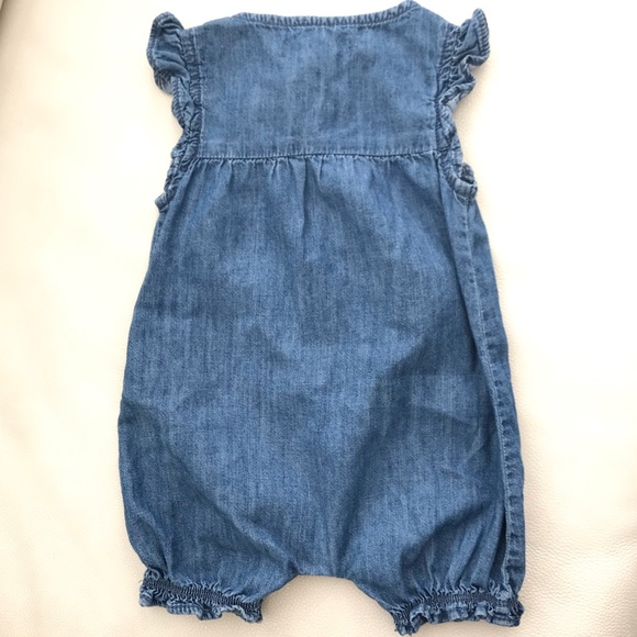 ❌Sold❌🦋Joe Fresh Baby Girl Denim Bubble Romper🦋🌼 - Picture 4 of 6